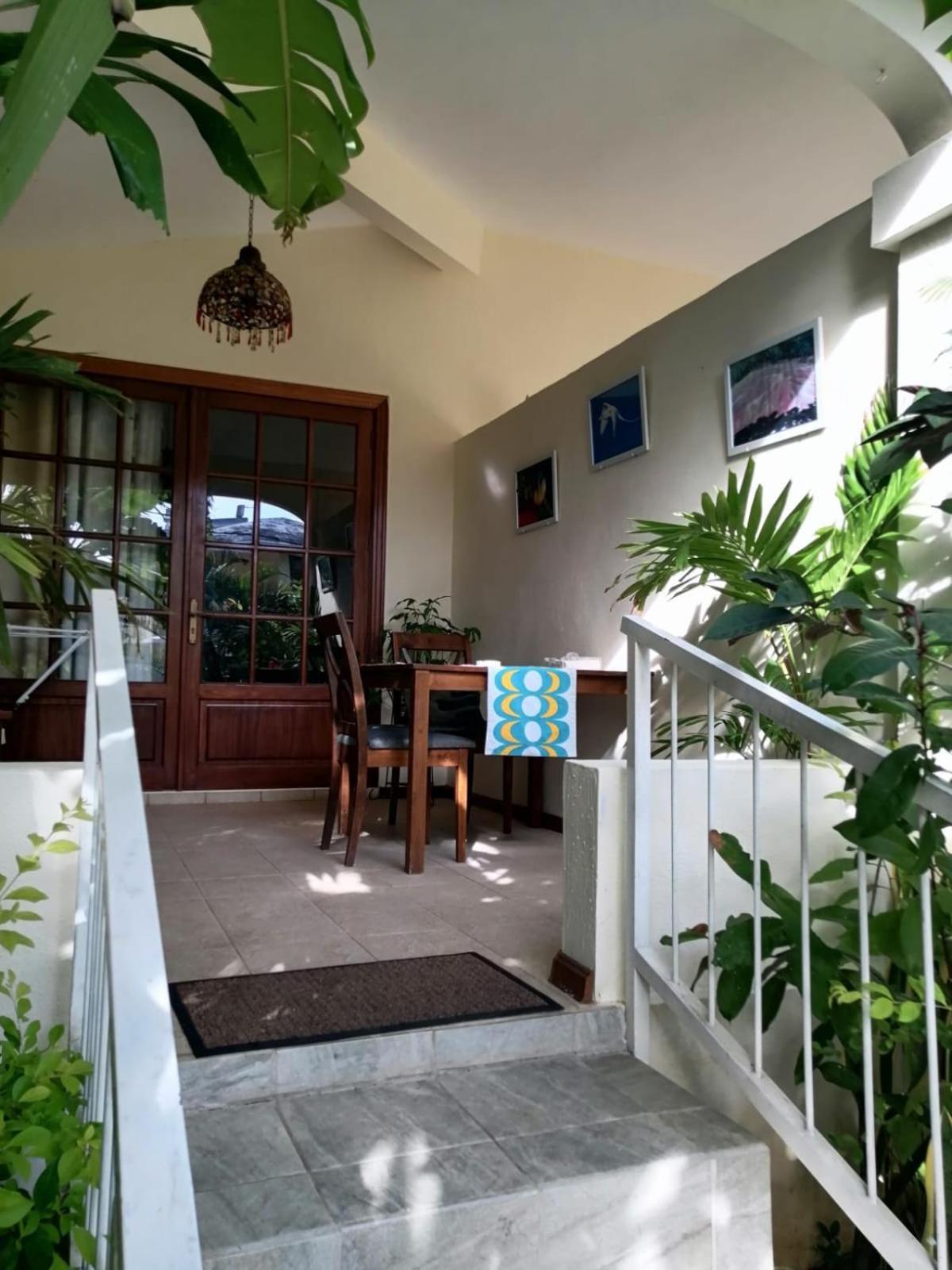 Koeuris Apartment ラ・ガウレット 部屋 写真