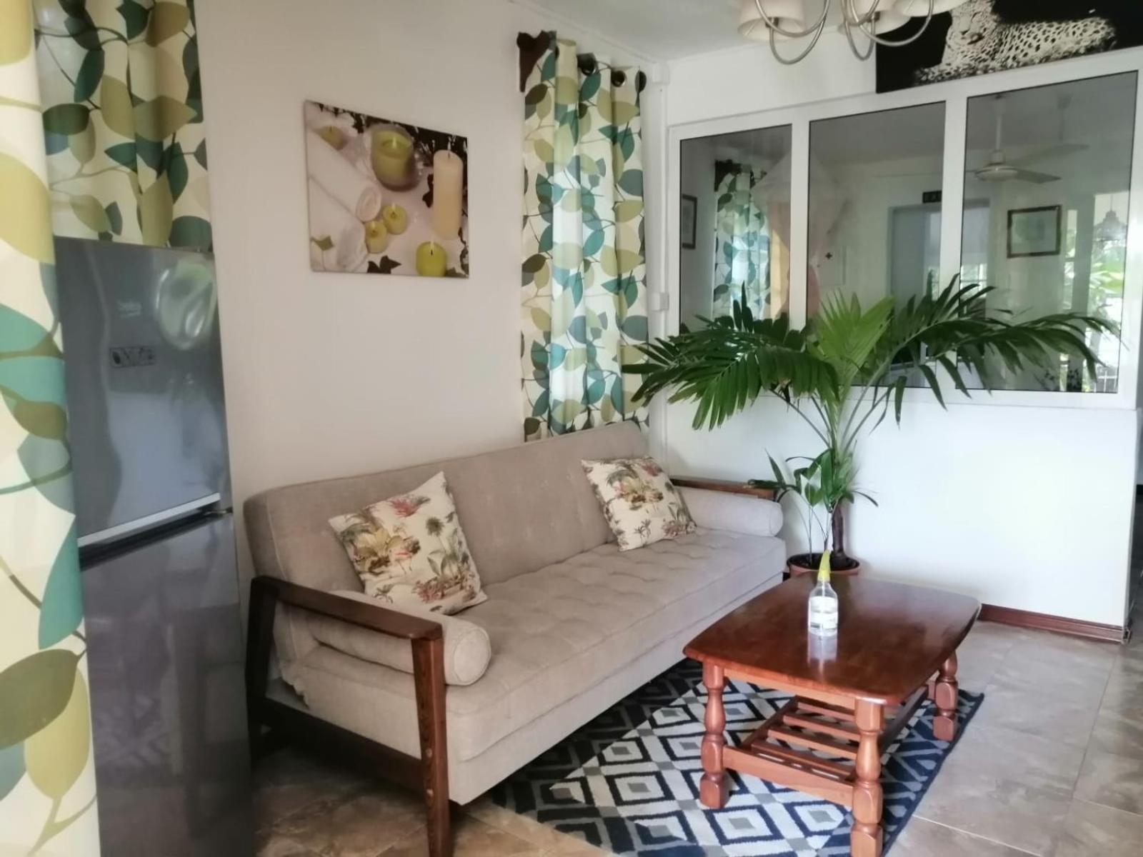 Koeuris Apartment ラ・ガウレット 部屋 写真